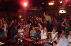 http://obrienseventcenter.com/wp-content/uploads/2012/09/dueling_pianos-3-300.png